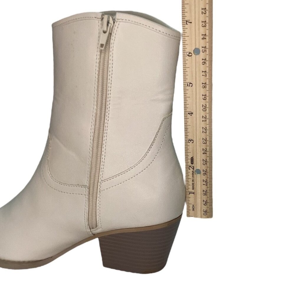 Buckle Oasis Society The Rowan White Rhinestone Fringe Boots Women's Size 8.5 - Picture 6 of 10